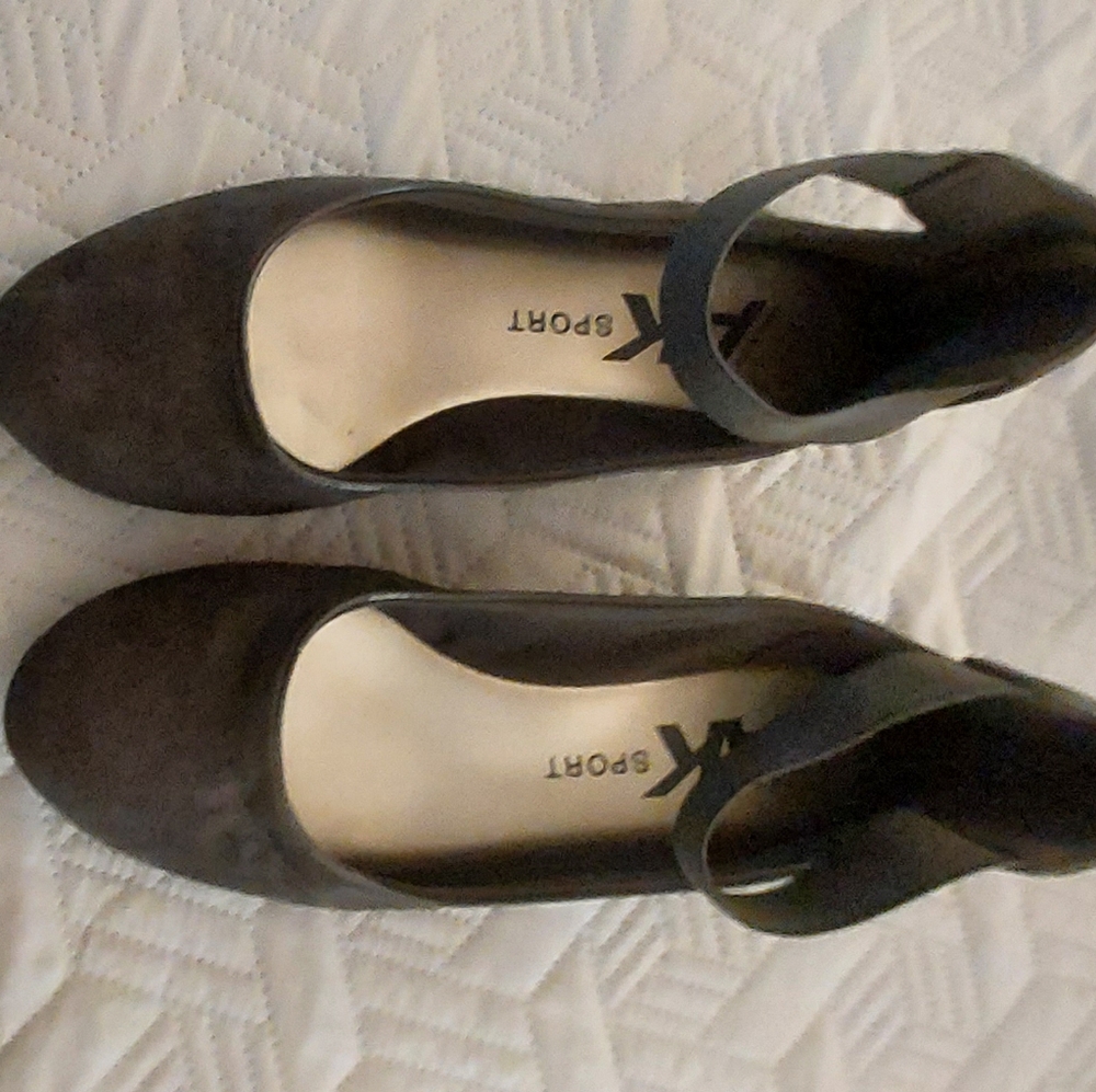 Anne Klein Sport ballet Flats sz 8